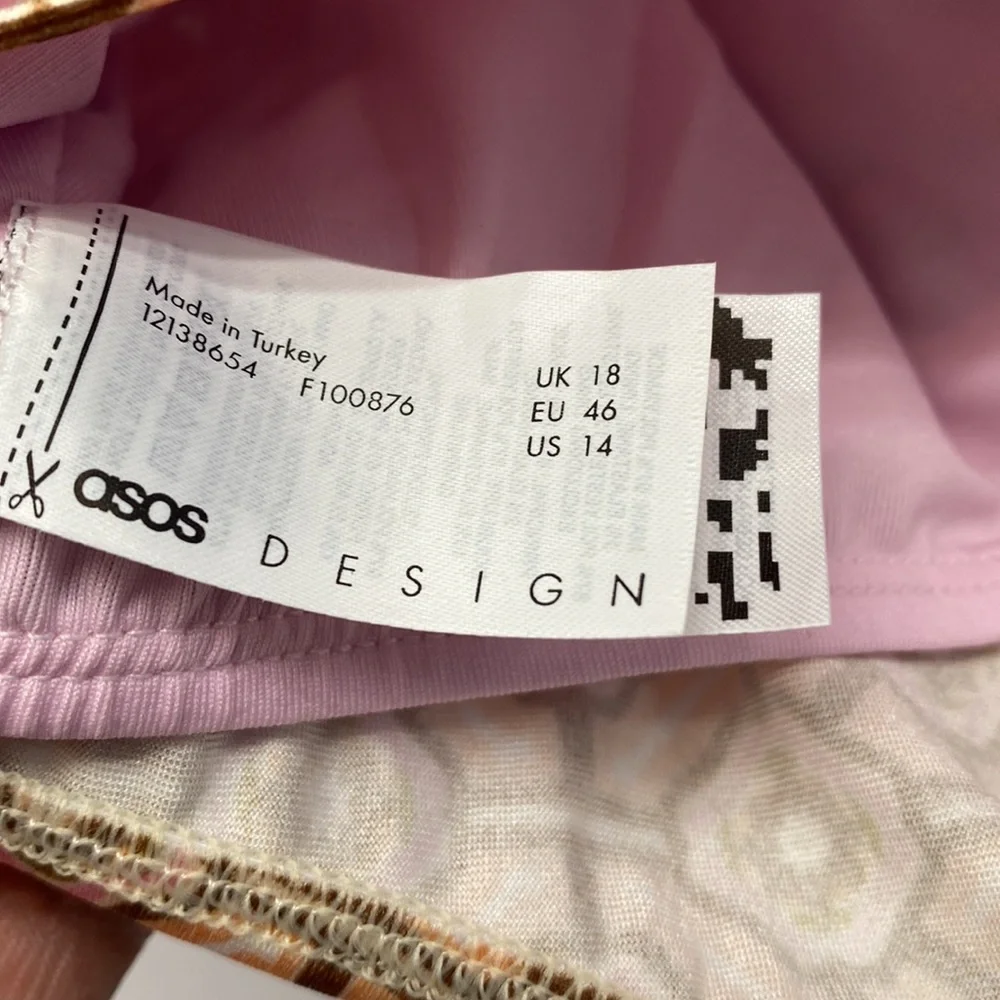 (B29) NEW ASOS DESIGN one shoulder bikini top ONLY in pretty tile print, Size 14